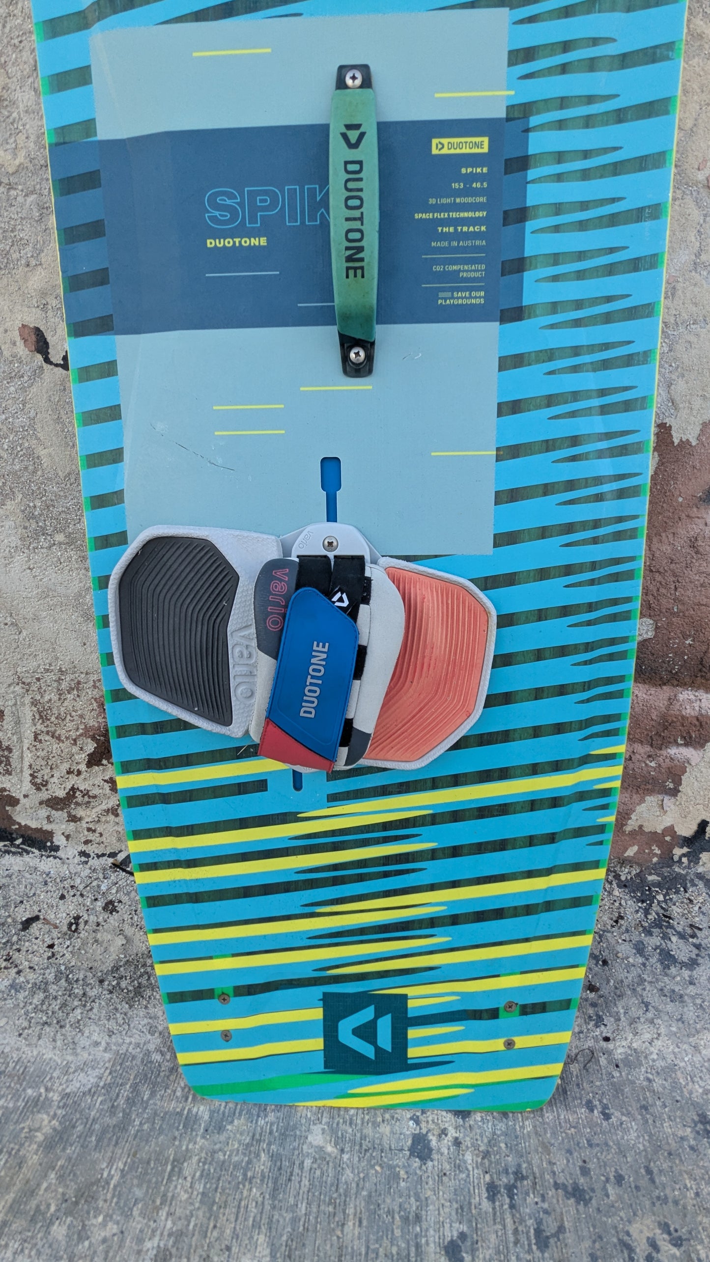 DUOTONE SPIKE 153CM 2021 - USADA