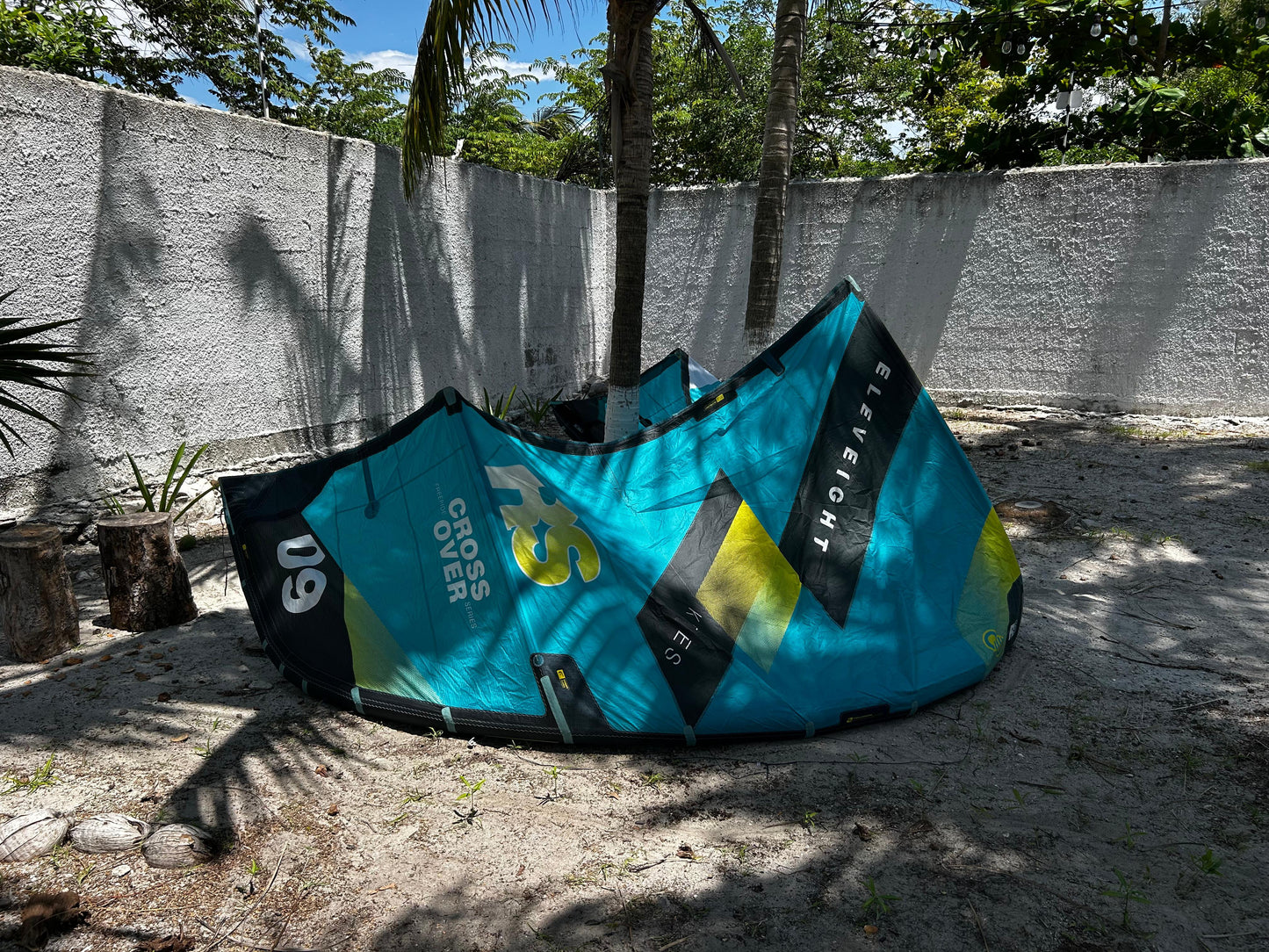 ELEVEIGHT RS V7 9M 2023 - USADO