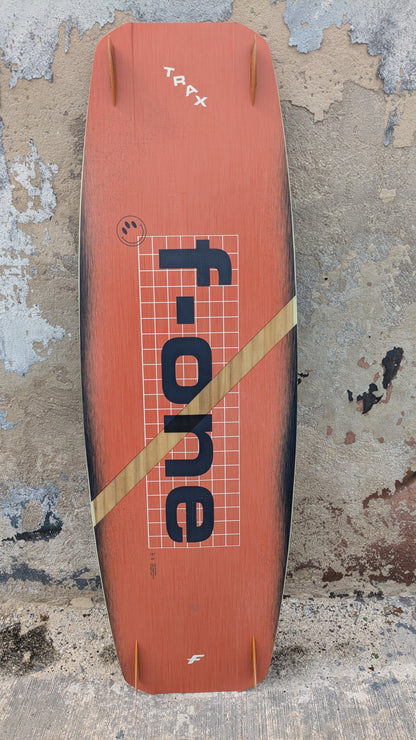 F-ONE TRAX 137CM 2021 - USADO