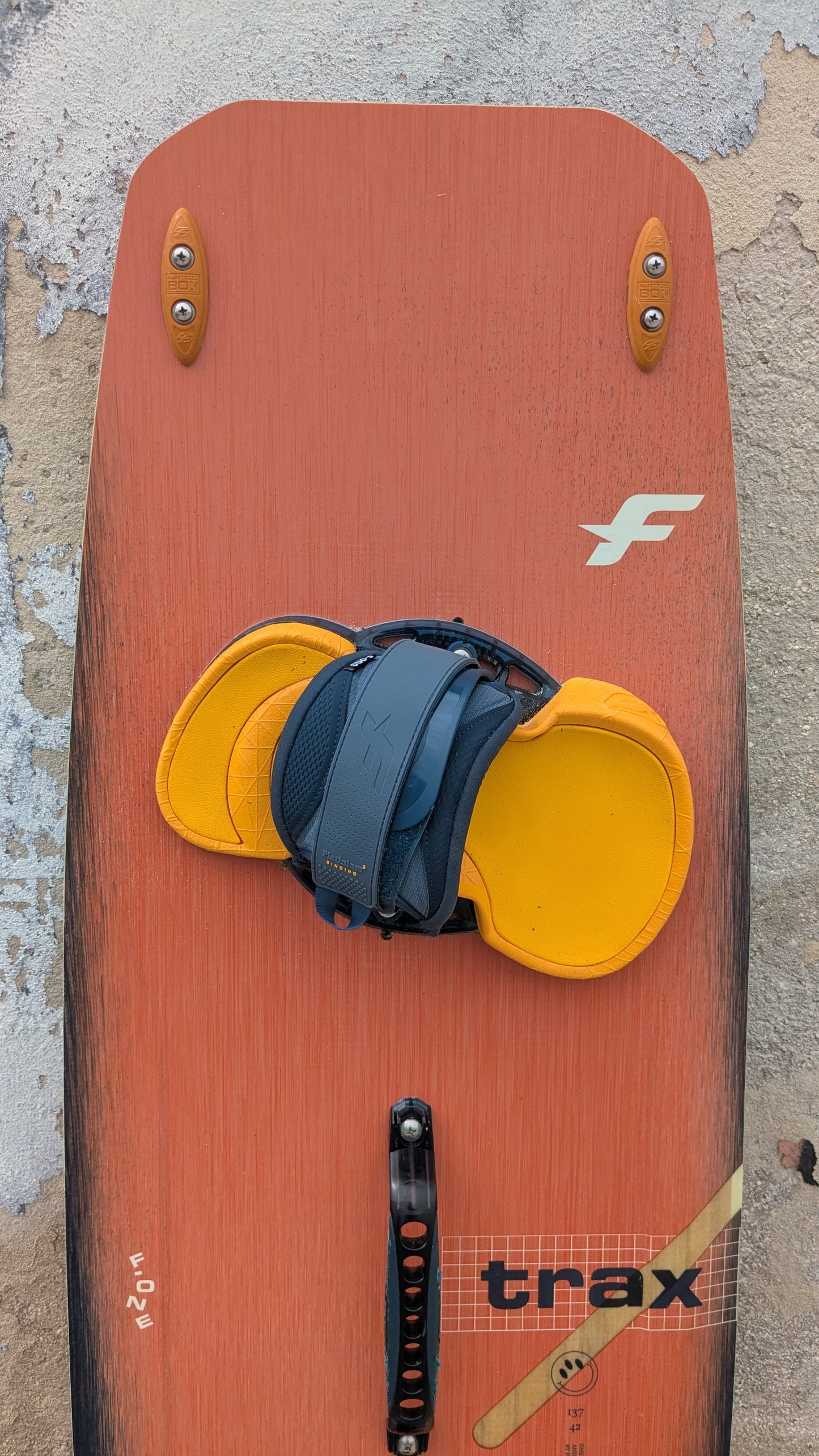 F-ONE TRAX 137CM 2021 - USADO