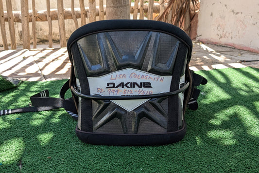 DAKINE RENEGADE SIZE XS 2018 - USADO