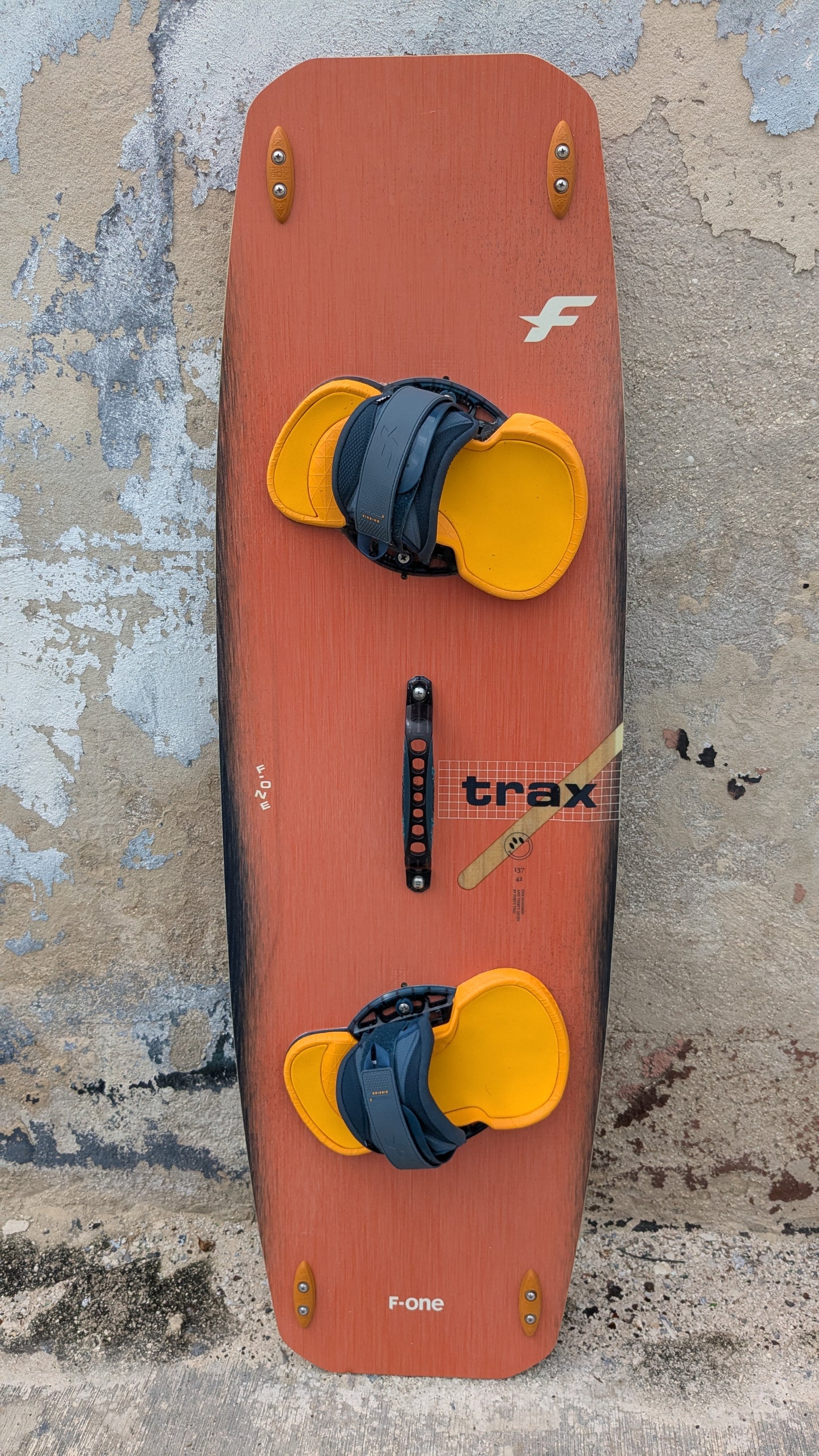 F-ONE TRAX 137CM 2021 - USADO