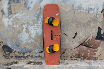 F-ONE TRAX 137CM 2021 - USADO