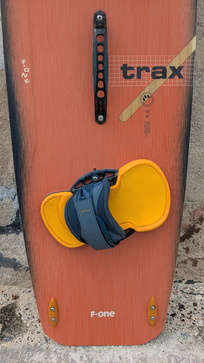 F-ONE TRAX 137CM 2021 - USADO